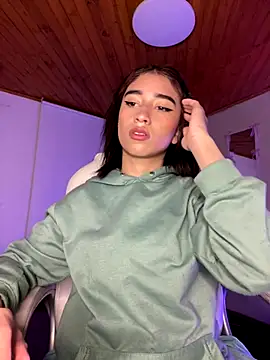 Emma pink10 online show from 10-01-25, 03:56