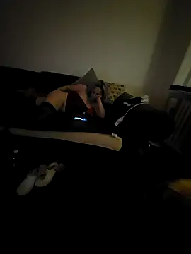 Snapshot of ladylou23 chatting on 11-22-25, 02:43 ladylou23 online show from 11-22-25, 02:43