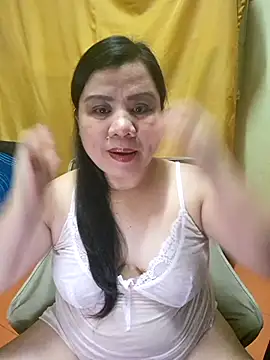 hotlyn45 online show from 10-16-25, 11:55