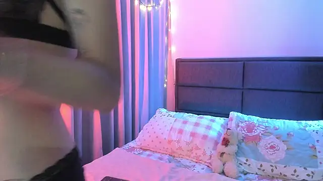 Snapshot of psycatt_ chatting on 11-21-25, 02:54 psycatt online show from 11-21-25, 02:54