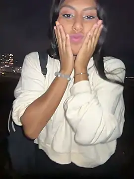 BrunetteBliss69 online show from 02-12-26, 11:55