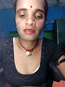 Hotwera online show from 10-04-25, 07:17