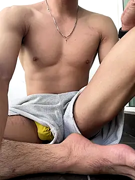 Snapshot of anhkiet_huang chatting on 09-25-25, 12:58 anhkiet huang online show from 09-25-25, 12:58