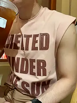 Snapshot of anhkiet_huang chatting on 10-30-25, 01:23 anhkiet huang online show from 10-30-25, 01:23