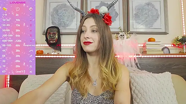 MuseDollX online show from 10-19-25, 07:03