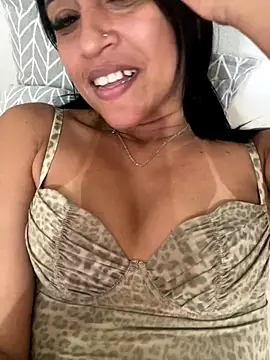 Katianesantos online show from 10-09-25, 06:39