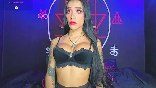 Snapshot of Victoriavampire666 chatting on 02-01-26, 06:45 Victoriavampire666 online show from 02-01-26, 06:45