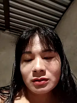 kute-00 online show from 11-06-25, 02:51