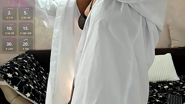 Snapshot of Alexya_Kat chatting on 10-17-25, 06:27 Alexya Kat online show from 10-17-25, 06:27