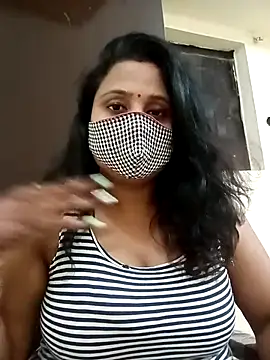 Shikha-mehra7 online show from 10-13-25, 04:07