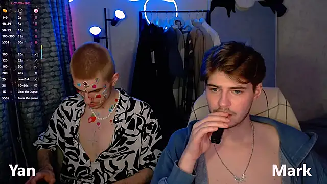 Snapshot of itsyanbb chatting on 11-15-25, 03:30 itsyanbb online show from 11-15-25, 03:30