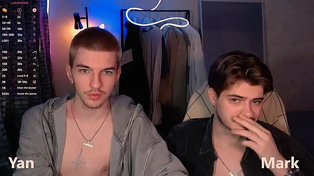 itsyanbb online show from 11-22-25, 08:19