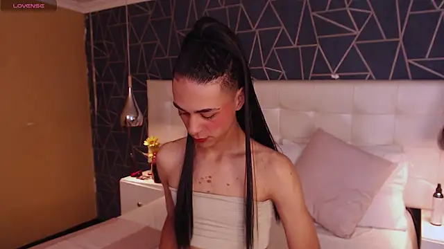 lexiiBoling online show from 09-17-25, 03:08