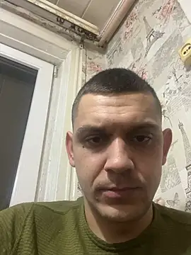 Snapshot of BogdanNegoda chatting on 02-18-26, 04:03 BogdanNegoda online show from 02-18-26, 04:03