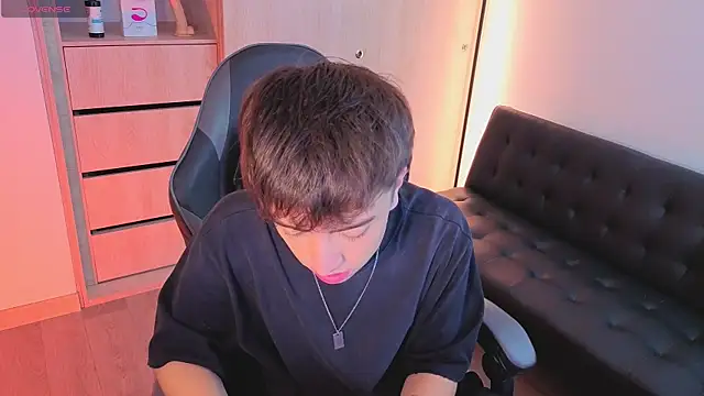 Snapshot of onlinenico chatting on 11-04-25, 08:08 onlinenico online show from 11-04-25, 08:08