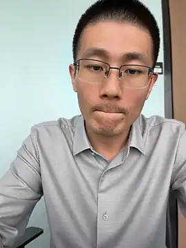 miniyellower online show from 04-08-26, 05:40