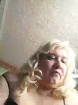 GlamMilena online show from 03-13-25, 12:02