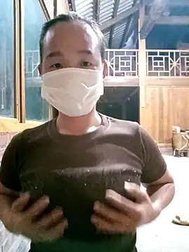 Snapshot of bing-bing88 chatting on 10-12-25, 10:09 bing-bing88 online show from 10-12-25, 10:09