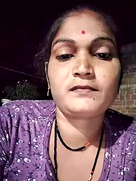 Snapshot of Kavya_hot chatting on 10-11-25, 04:05 Kavya hot online show from 10-11-25, 04:05
