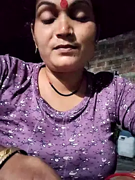 Snapshot of Kavya_hot chatting on 10-20-25, 04:40 Kavya hot online show from 10-20-25, 04:40