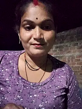 Snapshot of Kavya_hot chatting on 10-25-25, 02:24 Kavya hot online show from 10-25-25, 02:24