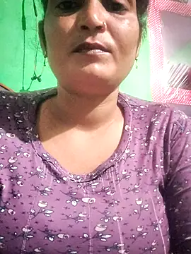 Snapshot of Kavya_hot chatting on 11-18-25, 01:15 Kavya hot online show from 11-18-25, 01:15