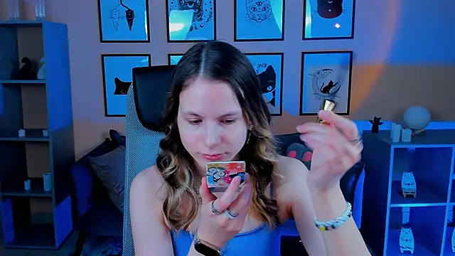 Carrie Rose online show from 10-17-25, 04:26