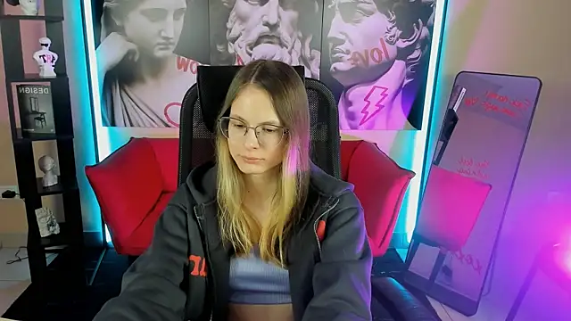 Carrie Rose online show from 10-27-25, 02:26