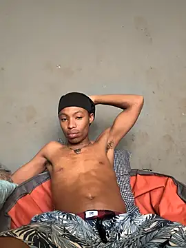 Snapshot of Tookey012 chatting on 11-30-25, 11:03 Tookey012 online show from 11-30-25, 11:03