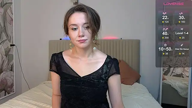 SkyHelen online show from 09-25-25, 04:49