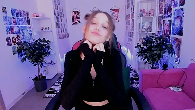 JenniferKiim online show from 10-22-25, 08:14