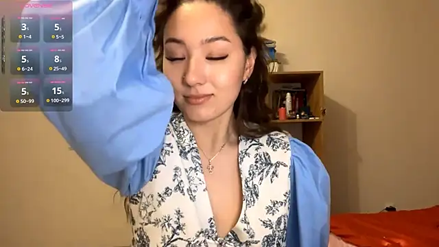 Sakuravice online show from 10-13-25, 02:06