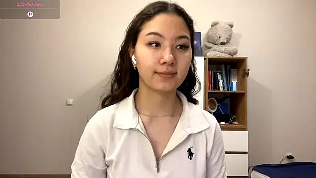 Sakuravice online show from 11-07-25, 12:38