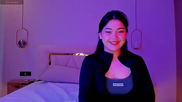 yummmymommy online show from 09-10-25, 12:05