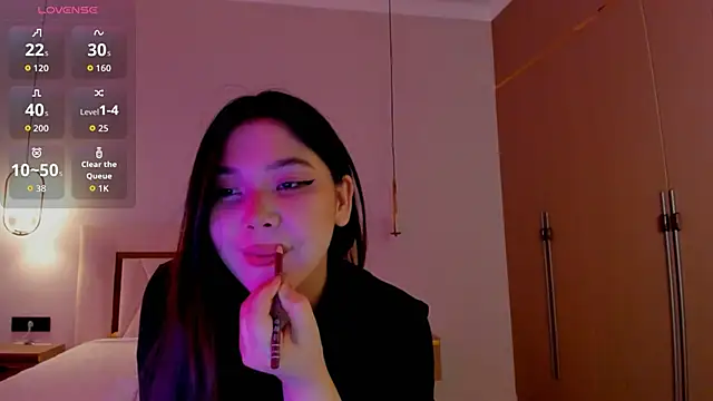 yummmymommy online show from 09-19-25, 12:39