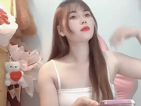 Snapshot of Pony898 chatting on 10-23-25, 04:39 Pony898 online show from 10-23-25, 04:39