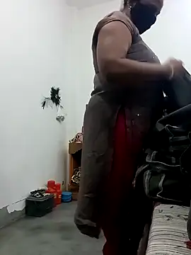 Rakhi sawant143 online show from 10-29-25, 02:36