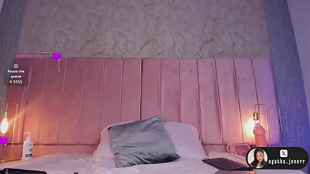 agatha jener online show from 03-27-26, 11:32