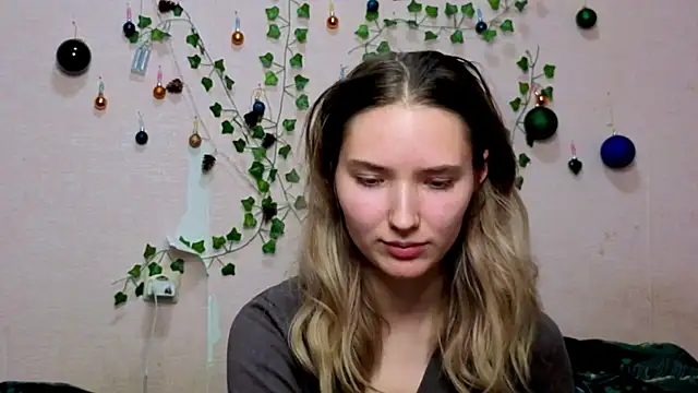  kikiclark   online show from 01-07-26, 09:06