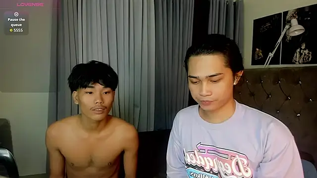 mightyhotcock online show from 09-25-25, 06:00