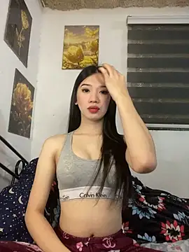 Snapshot of Sweetashleyasian chatting on 10-16-25, 08:59 Sweetashleyasian online show from 10-16-25, 08:59