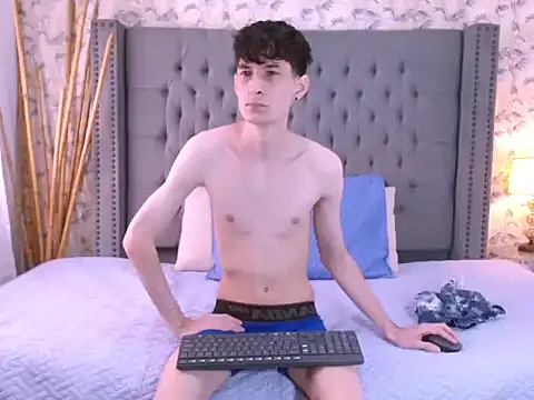 Luke Carter online show from 09-12-25, 01:00