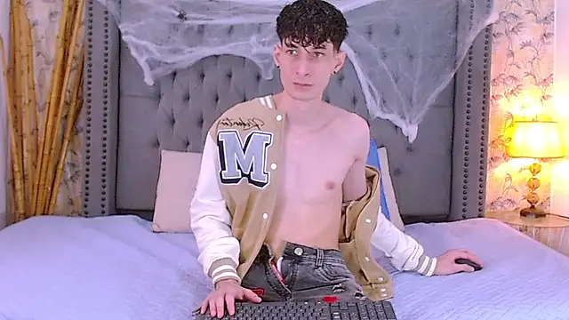 Luke Carter online show from 10-11-25, 01:09