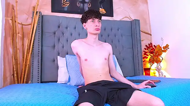 Luke Carter online show from 02-16-26, 01:29