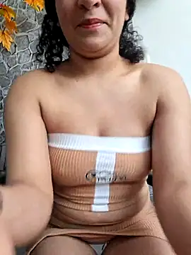 Snapshot of Lexiiee_1 chatting on 10-04-25, 04:16 Lexiiee 1 online show from 10-04-25, 04:16