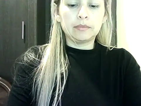 Valery  Rouse  online show from 11-02-25, 03:31