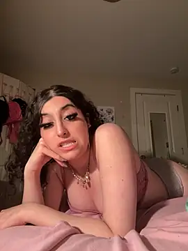 gigifox220 online show from 10-20-25, 06:03