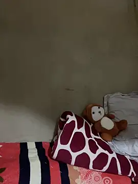 Bear-cute00 online show from 09-19-25, 03:02