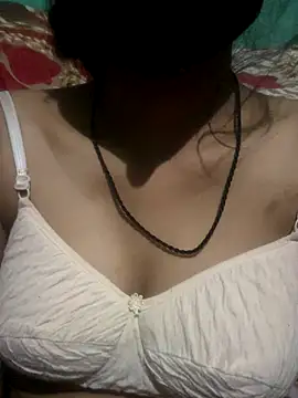 Snapshot of Krishma_sexy1 chatting on 09-24-25, 11:46 Krishma sexy1 online show from 09-24-25, 11:46