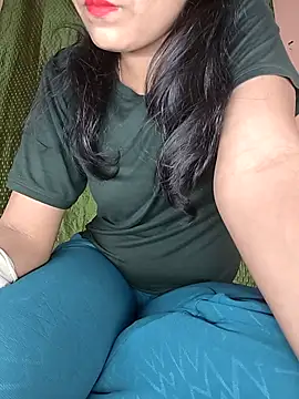 Snapshot of Hott_Archana chatting on 11-21-25, 05:55 Hott Archana online show from 11-21-25, 05:55